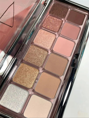 Paleta de sombra com 12 cores